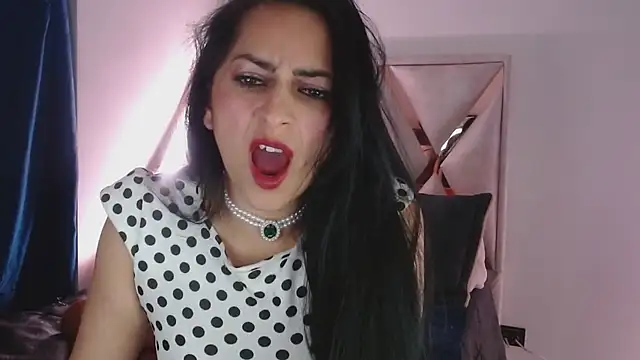 Snapshot of Andrea_Sexx_ chatting on December 31, 2024, 9:21 am Andrea Sexx online show from December 31, 2024, 9:21 am