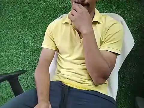 Snapshot of vicky0805 chatting on December 30, 2024, 12:09 pm vicky0805 online show from December 30, 2024, 12:09 pm