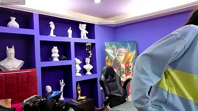 Snapshot of _sharlotte777 chatting on November 20, 2025, 2:29 pm sharlotte777 online show from November 20, 2025, 2:29 pm