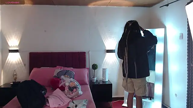 Snapshot of _sharlotte777 chatting on March 10, 2025, 12:49 pm sharlotte777 online show from March 10, 2025, 12:49 pm