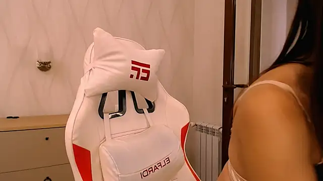 Snapshot of Ann__Cute chatting on September 26, 2025, 5:25 am Ann Cute online show from September 26, 2025, 5:25 am