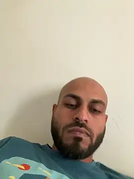 islandvybee55 online show from February 15, 2025, 10:21 pm