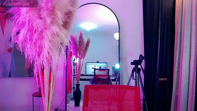 dark sailent online show from July 31, 2026, 2:00 am