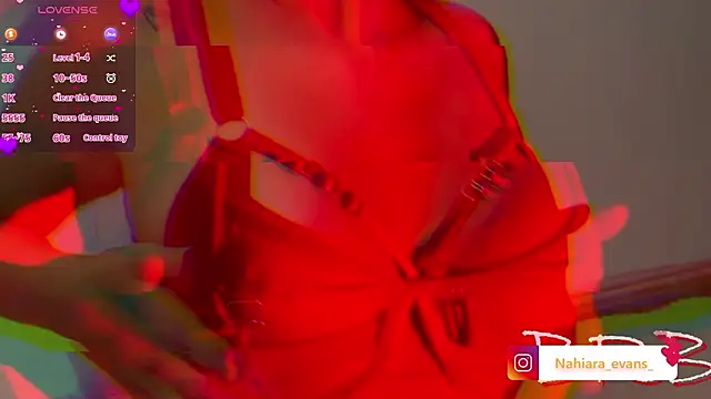 Snapshot of NahiaraEvans_ chatting on February 20, 2026, 6:26 am NahiaraEvans online show from February 20, 2026, 6:26 am