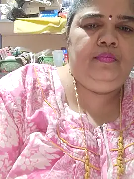 Snapshot of tamilthanushri chatting on April 26, 2026, 5:21 pm tamilthanushri online show from April 26, 2026, 5:21 pm