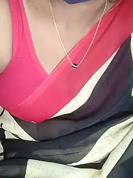 Snapshot of Jasikatamil chatting on February 1, 2025, 7:02 pm Jasikatamil online show from February 1, 2025, 7:02 pm