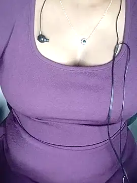 Snapshot of Jasikatamil chatting on February 16, 2025, 6:32 pm Jasikatamil online show from February 16, 2025, 6:32 pm