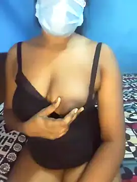 Snapshot of Nethmi156 chatting on December 3, 2024, 6:33 pm Nethmi156 online show from December 3, 2024, 6:33 pm