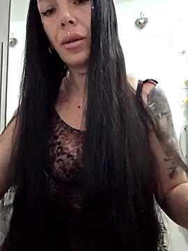 cicciolina online show from April 15, 2026, 11:59 am