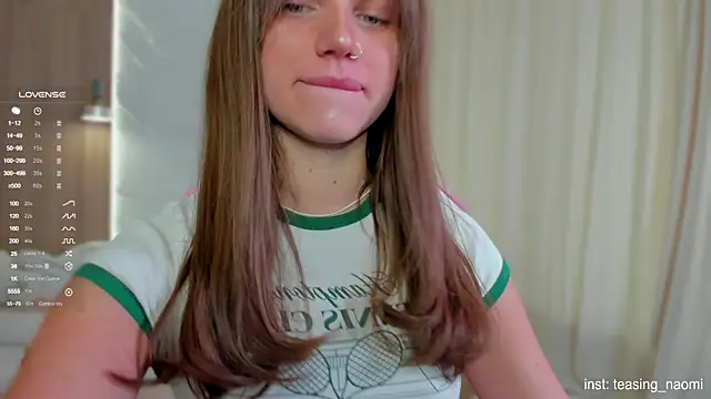 Snapshot of aesthetics__tease chatting on November 7, 2025, 4:28 am aesthetics tease online show from November 7, 2025, 4:28 am