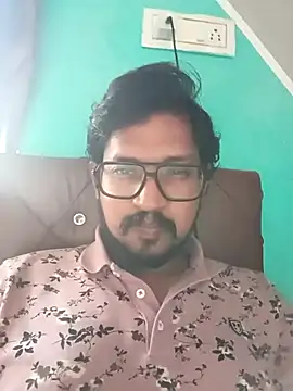 gym lover076 online show from October 13, 2025, 10:17 am