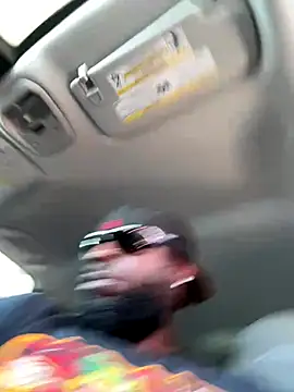 SukItSlo444 online show from October 3, 2025, 5:03 pm