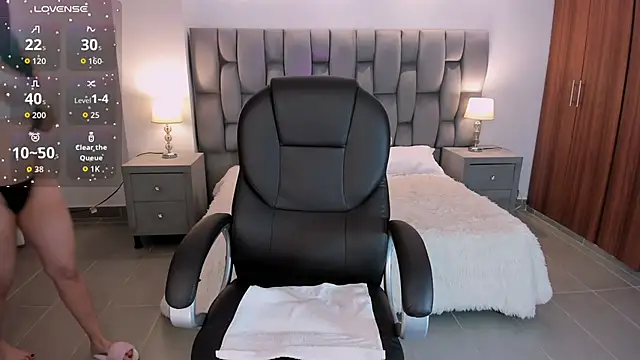 Snapshot of sarita_evanss chatting on November 22, 2025, 6:56 am sarita evanss online show from November 22, 2025, 6:56 am