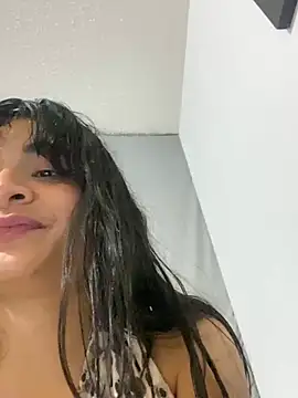 mysteriousgirl20 online show from December 6, 2024, 5:47 am