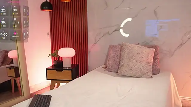 lexiee grey  online show from December 17, 2025, 12:10 pm