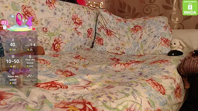 Snapshot of _M_i_a___ chatting on October 20, 2025, 2:57 am M i a online show from October 20, 2025, 2:57 am