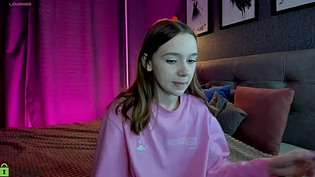 Lesi Moonie01 online show from February 22, 2026, 9:22 am