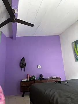 canochvz online show from March 21, 2025, 9:45 pm