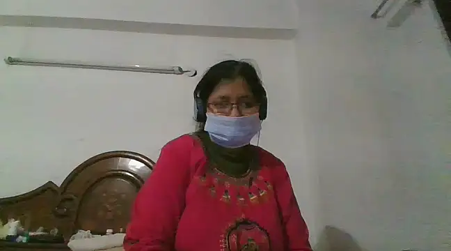 cutiecatty21 online show from March 20, 2025, 1:26 pm