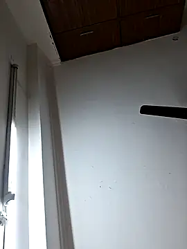 cutiecatty21 online show from April 2, 2026, 3:46 am