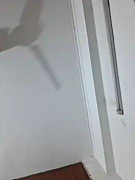 cutiecatty21 online show from April 14, 2026, 2:44 pm