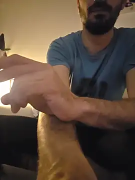 Snapshot of Bigone_Cro chatting on December 4, 2025, 6:18 pm Bigone Cro online show from December 4, 2025, 6:18 pm