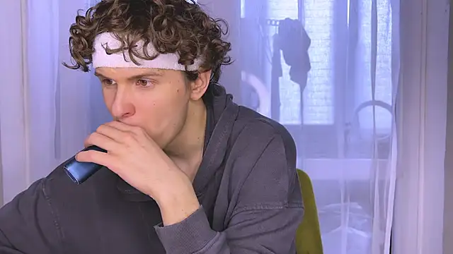 alyx garden online show from March 26, 2026, 9:51 am