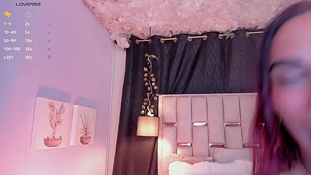 Snapshot of Nathan_Smith_ chatting on November 6, 2025, 7:29 pm Nathan Smith online show from November 6, 2025, 7:29 pm