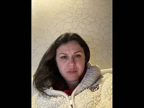 LeggyLover90 online show from March 2, 2026, 1:29 pm