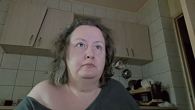 Snapshot of melissaBlessing chatting on December 14, 2025, 11:27 am melissaBlessing online show from December 14, 2025, 11:27 am