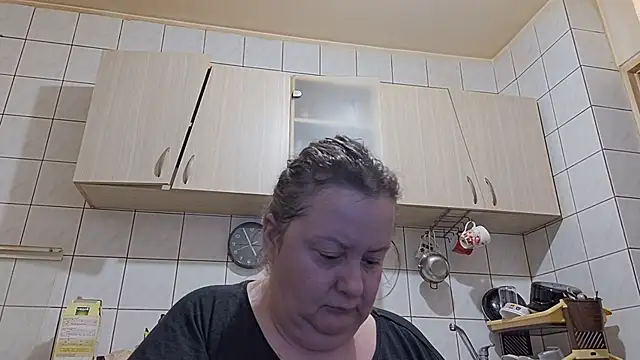 Snapshot of melissaBlessing chatting on September 29, 2025, 1:56 am melissaBlessing online show from September 29, 2025, 1:56 am