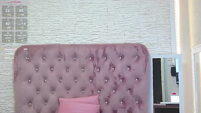 KikiSweet08 online show from February 28, 2025, 11:25 am