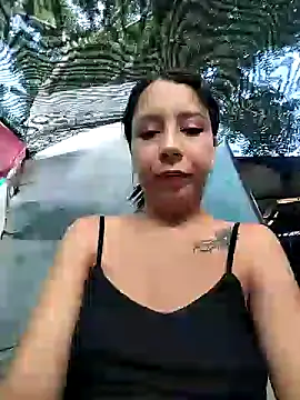 Snapshot of Young-Milkmaid chatting on January 22, 2025, 12:27 pm Young-Milkmaid online show from January 22, 2025, 12:27 pm