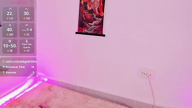 HollyHudsonn online show from January 28, 2025, 3:46 pm