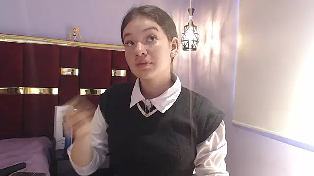 lilimini032 online show from March 24, 2026, 7:03 pm