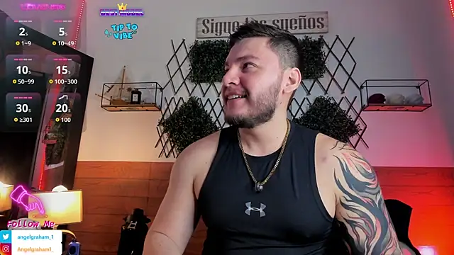 Snapshot of Angelgraham_1 chatting on September 19, 2025, 3:38 pm Angelgraham 1 online show from September 19, 2025, 3:38 pm