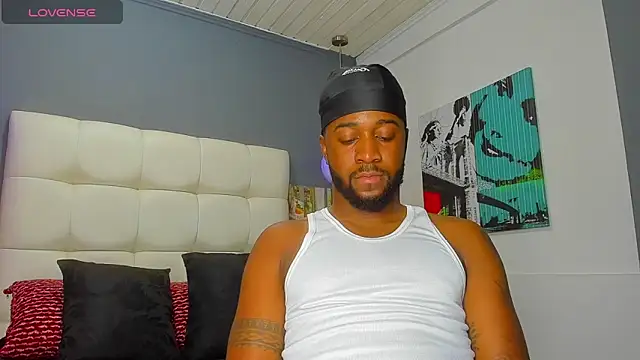 Drake Nassir4 online show from December 3, 2025, 3:22 pm