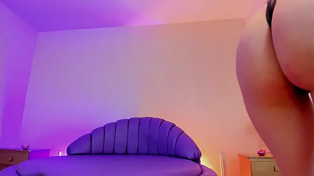 Snapshot of ElectraRaptiis chatting on March 19, 2025, 7:49 pm ElectraRaptiis online show from March 19, 2025, 7:49 pm