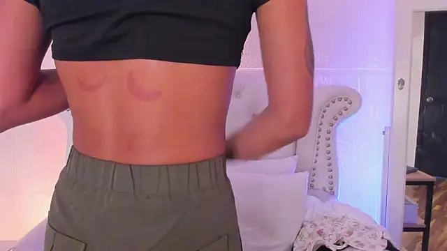 GabyPetit online show from March 16, 2026, 7:49 pm