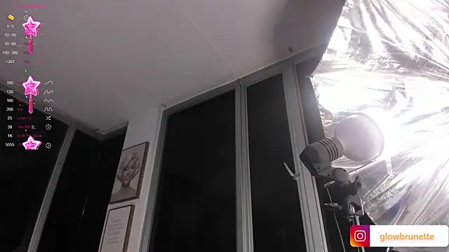 Megan Lim online show from March 10, 2025, 10:07 am