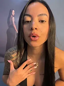 Snapshot of Elamesmamorena chatting on May 24, 2026, 11:54 am Elamesmamorena online show from May 24, 2026, 11:54 am