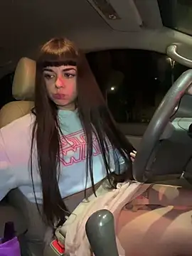 Snapshot of VioletaSubmissive chatting on October 24, 2025, 11:37 pm VioletaSubmissive online show from October 24, 2025, 11:37 pm