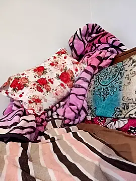 Snapshot of Niyakskhon06bejaia chatting on January 18, 2026, 2:31 pm Niyakskhon06bejaia online show from January 18, 2026, 2:31 pm