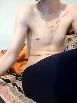 Snapshot of Niyakskhon06bejaia chatting on February 11, 2026, 12:38 pm Niyakskhon06bejaia online show from February 11, 2026, 12:38 pm