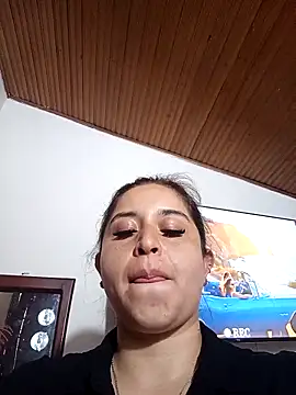 Snapshot of yajahil chatting on December 14, 2025, 8:20 am yajahil online show from December 14, 2025, 8:20 am