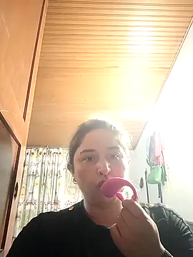 Snapshot of yajahil chatting on December 18, 2024, 5:48 am yajahil online show from December 18, 2024, 5:48 am