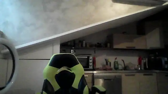 hotsexcouple00 online show from October 31, 2025, 7:38 am