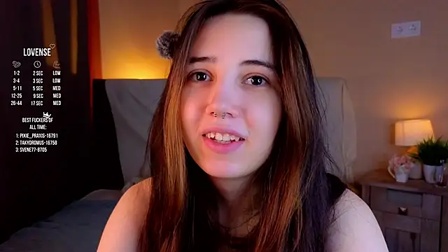 Snapshot of GillianDowdey chatting on September 13, 2025, 3:39 am GillianDowdey online show from September 13, 2025, 3:39 am