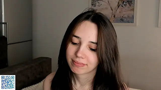 Snapshot of GillianDowdey chatting on March 12, 2025, 7:35 am GillianDowdey online show from March 12, 2025, 7:35 am