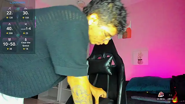 Ian Castillo  online show from November 27, 2025, 11:21 am